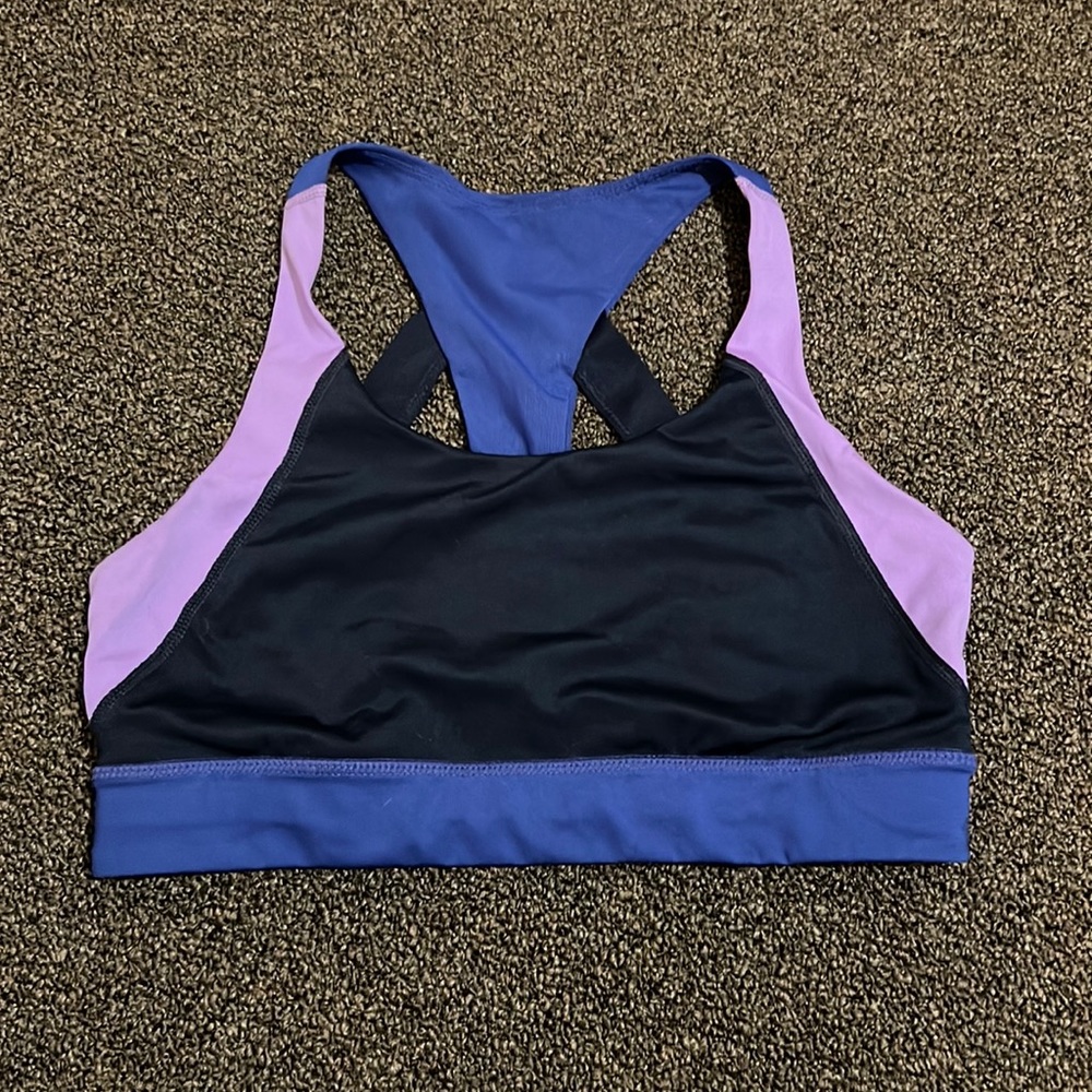 Workout sports bra